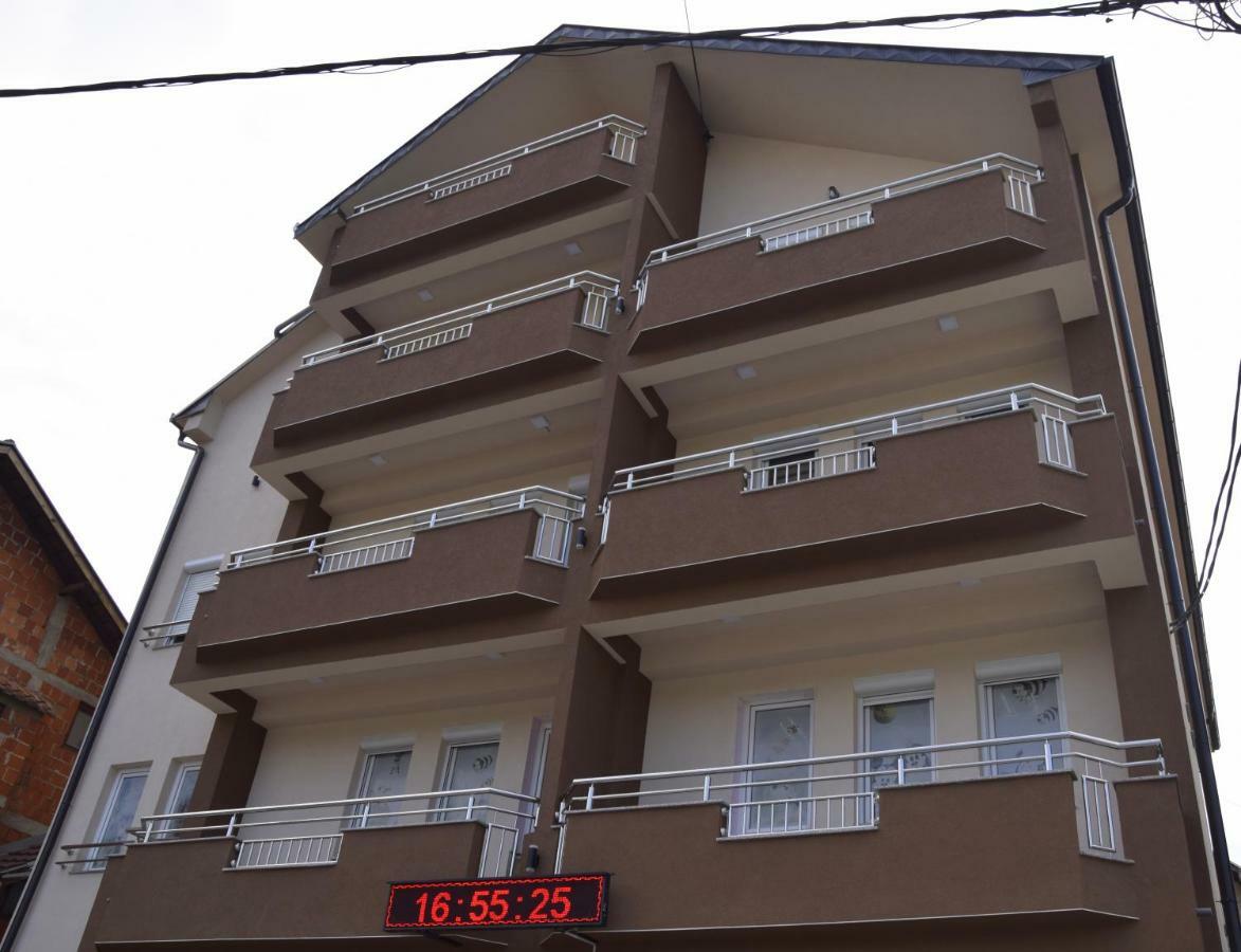 Apartmani Maric Novi Pazar Exterior foto