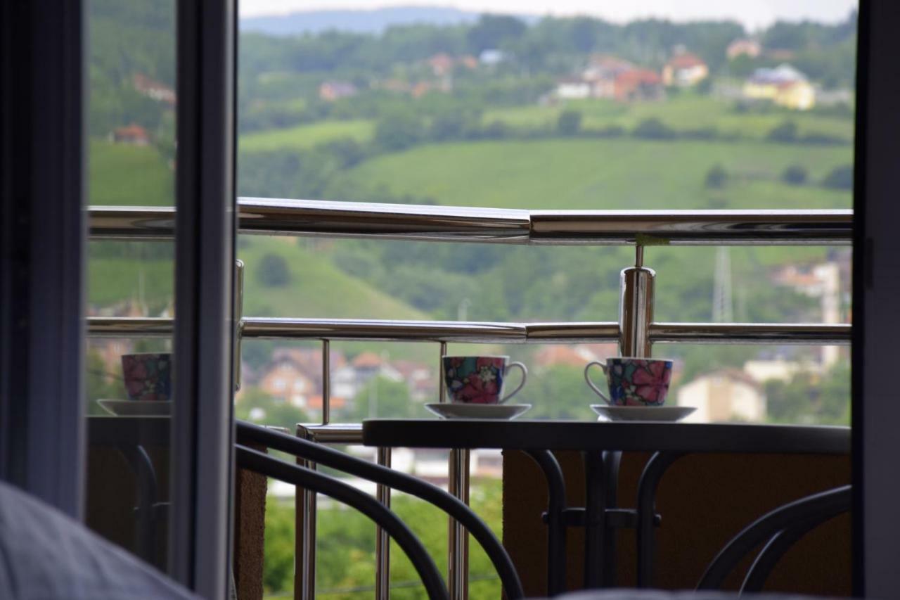 Apartmani Maric Novi Pazar Exterior foto